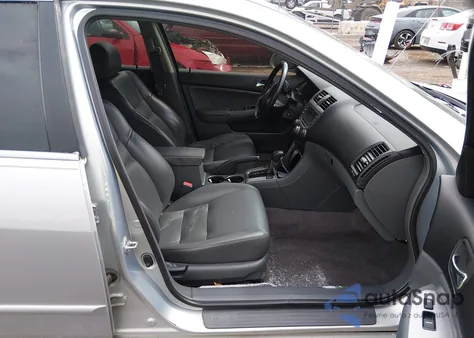 2006 Honda Accord Hybrid z USA, uszkodzony, nr VIN JHMCN36406C000421